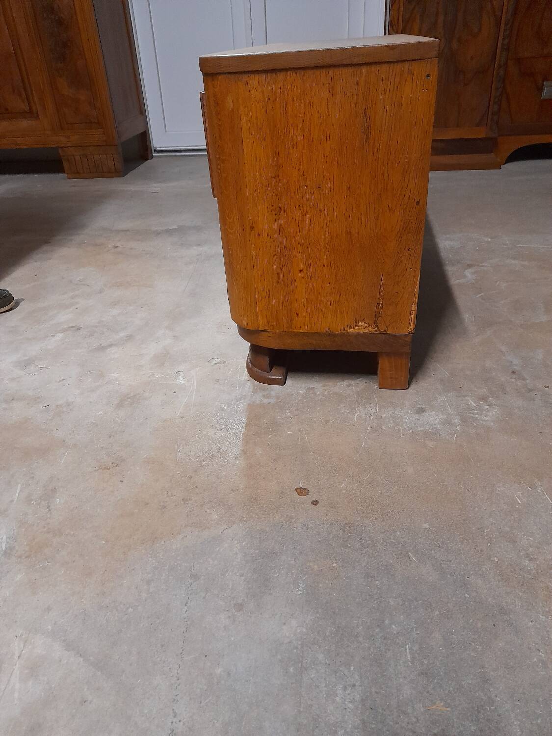 Small solid oak chest of drawers