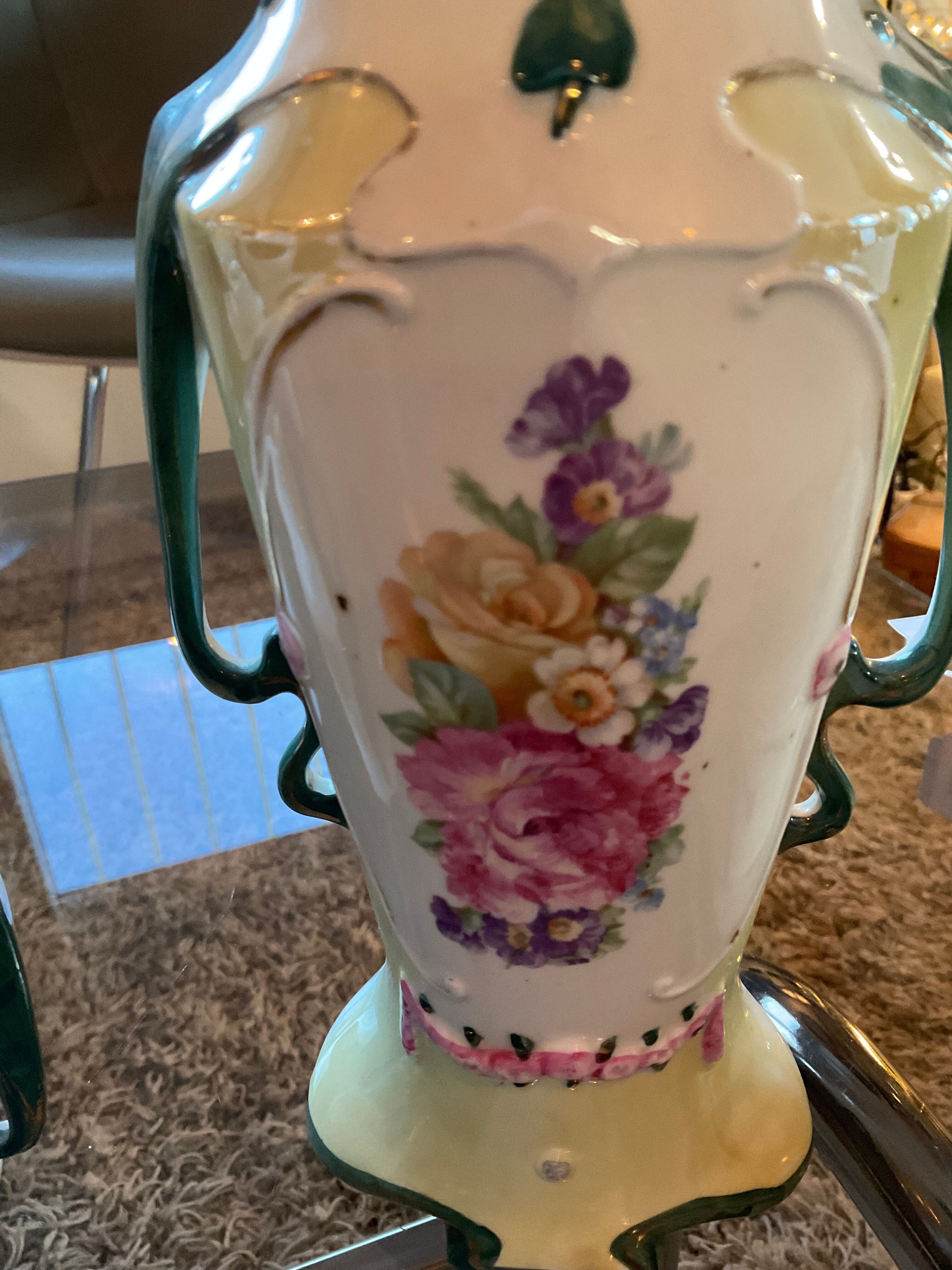 Planter and 2 vases in earthenware decorations flowers