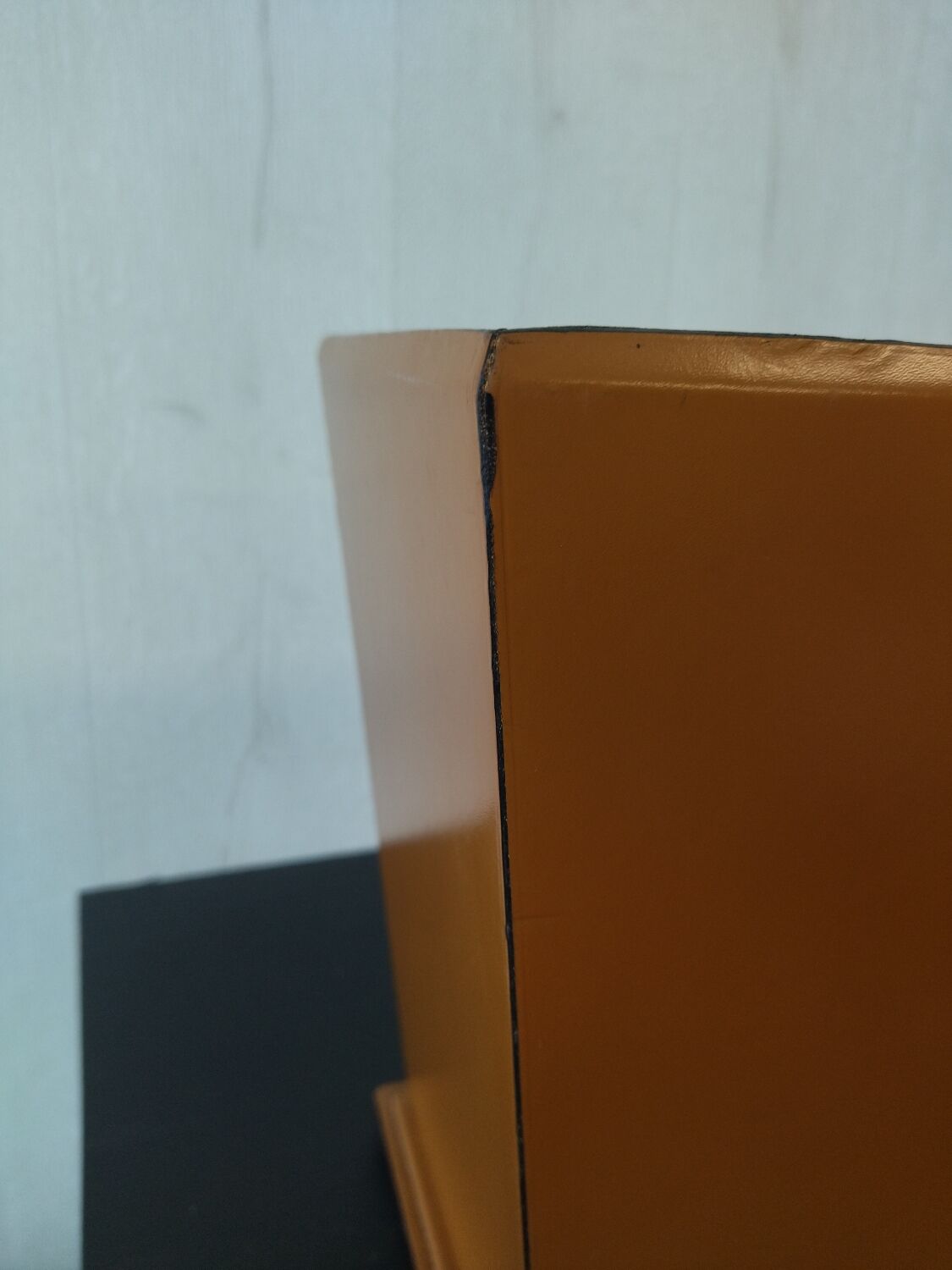 Leather wastebasket
