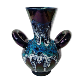 Blue amphora and lava