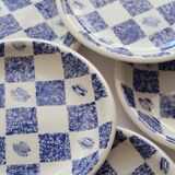 Set of 6 vintage blue and white checkered plates