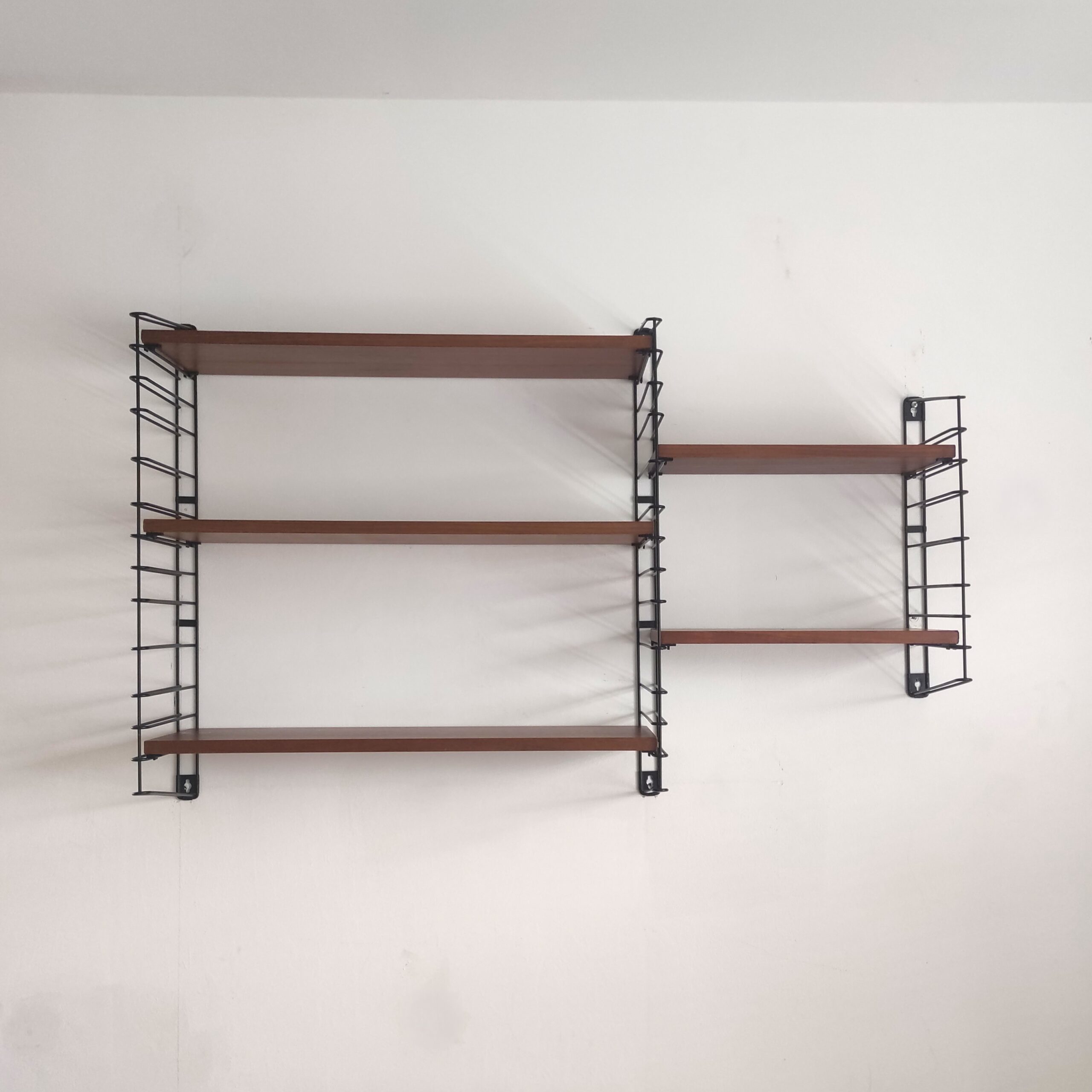 Tomado wall unit with wooden shelves by A. Dekker – Tomado