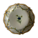 Plate of Nevers in earthenware late eighteenth century decoration of vegetable friezes