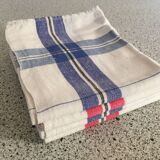 4 red and blue mixed tea towels