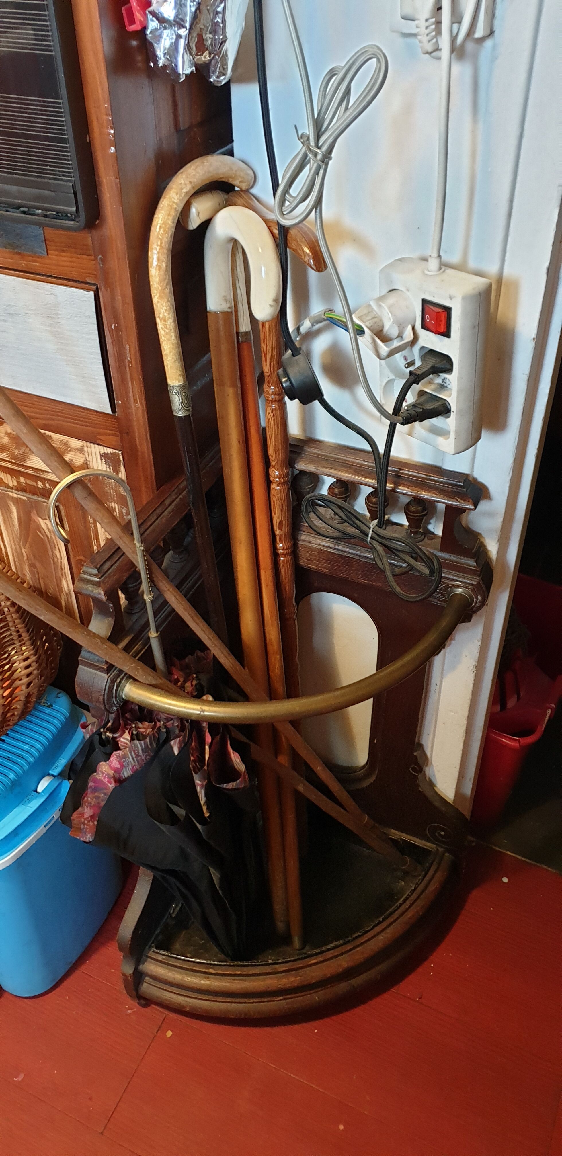 Umbrella holder