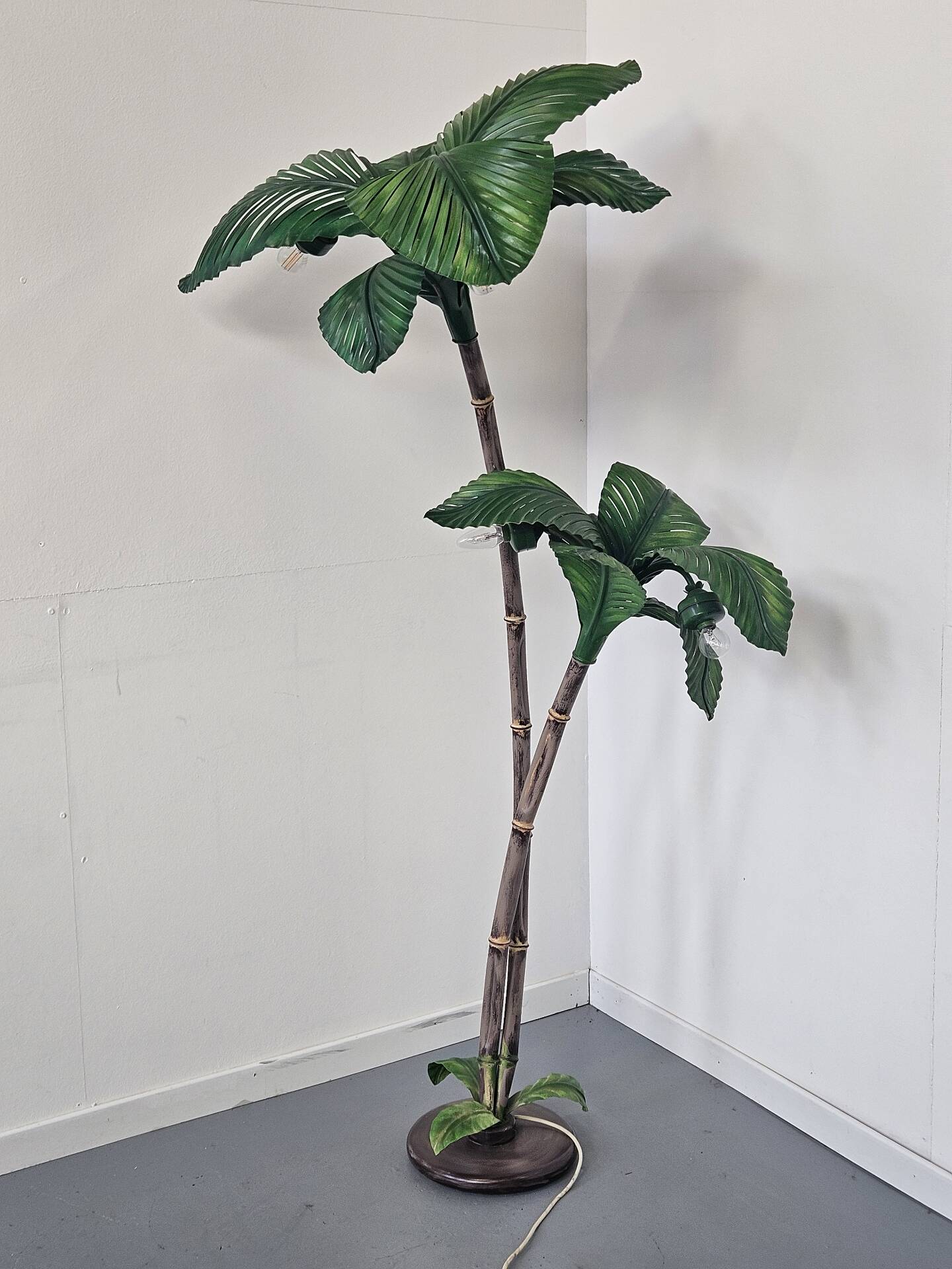 "Palm Tree" floor lamp attributed to Sergio Terzani, 1970s.