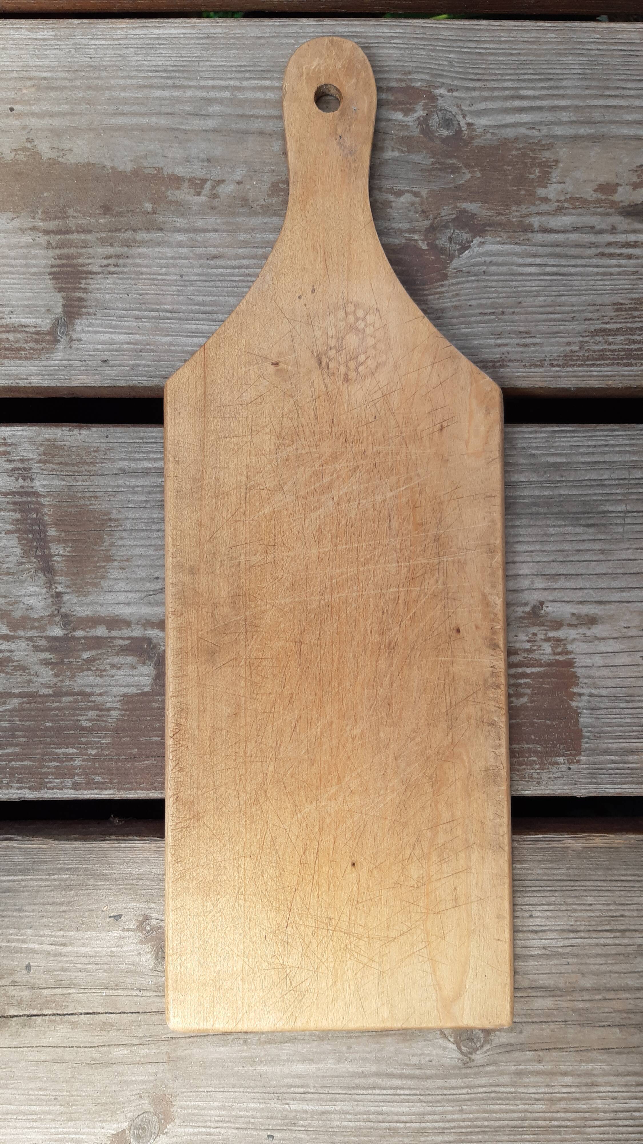 Vintage cutting board.