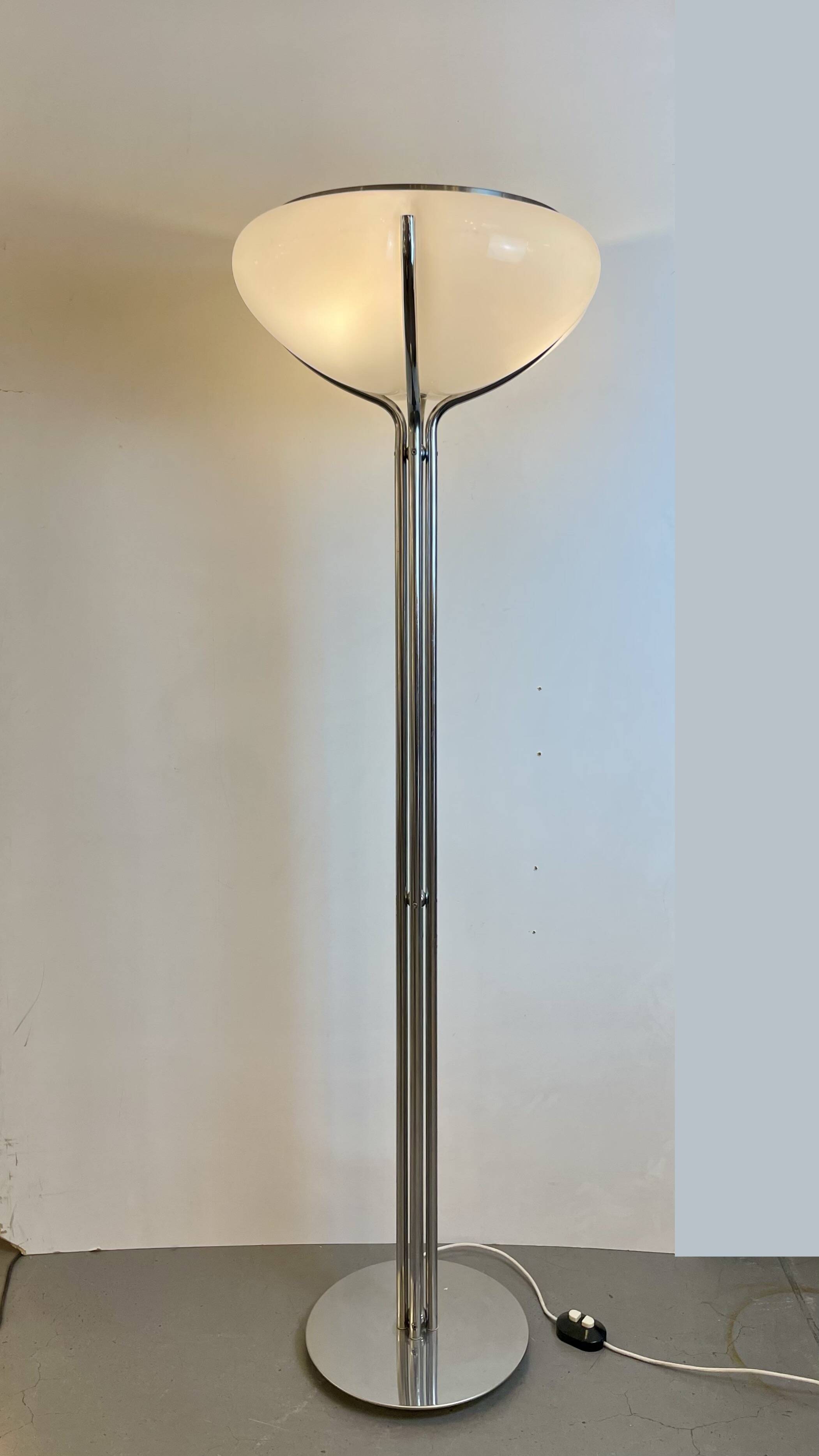 Quadriofoglio, Floor Lamp by Gae Aulenti for Harvey Guzzini, 1970s