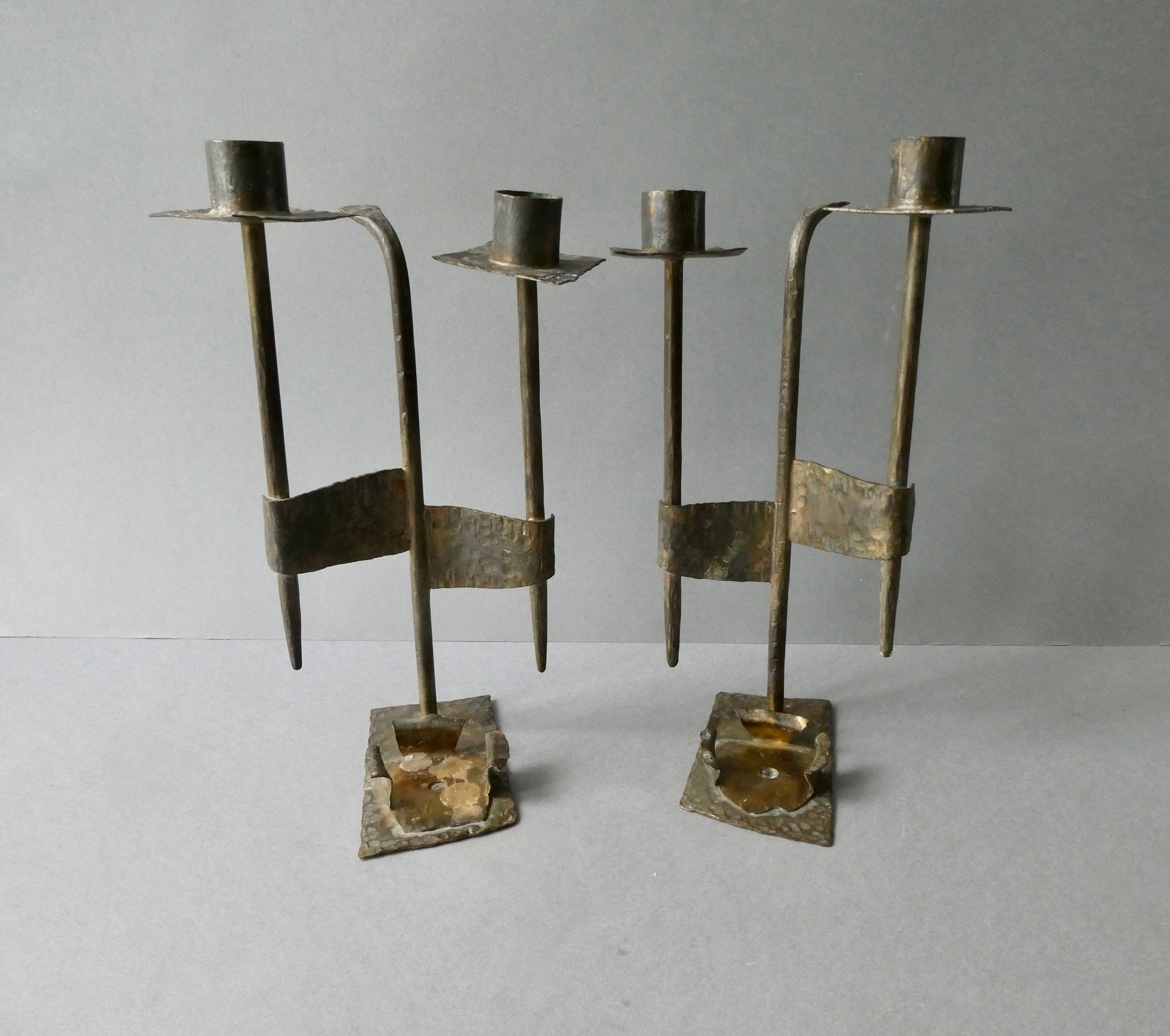 Paire de chandeliers en bronze