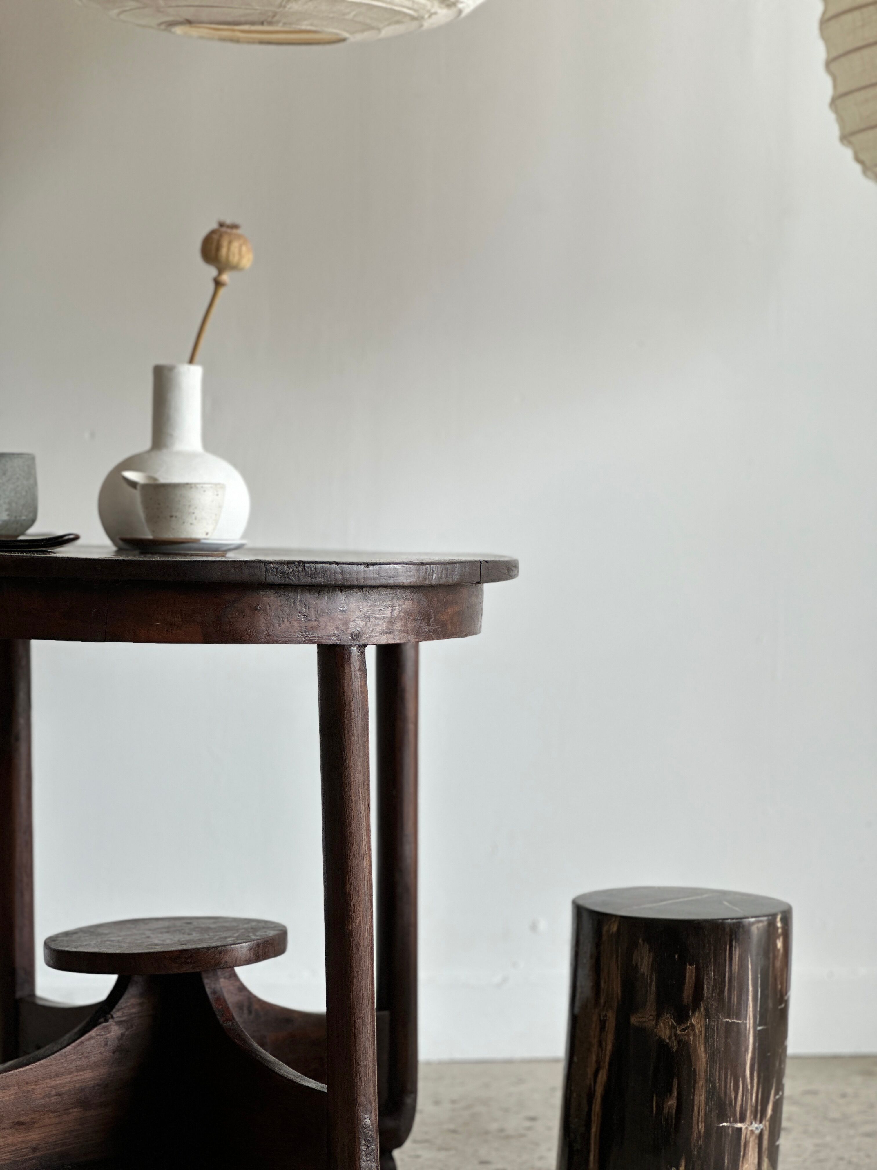 Suspension in rattan and natural japanese linen in the shape of a drop