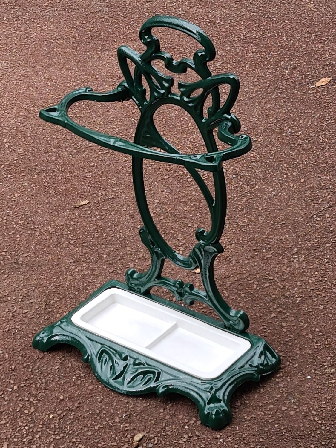 Umbrella door cast iron Art Nouveau early twentieth century