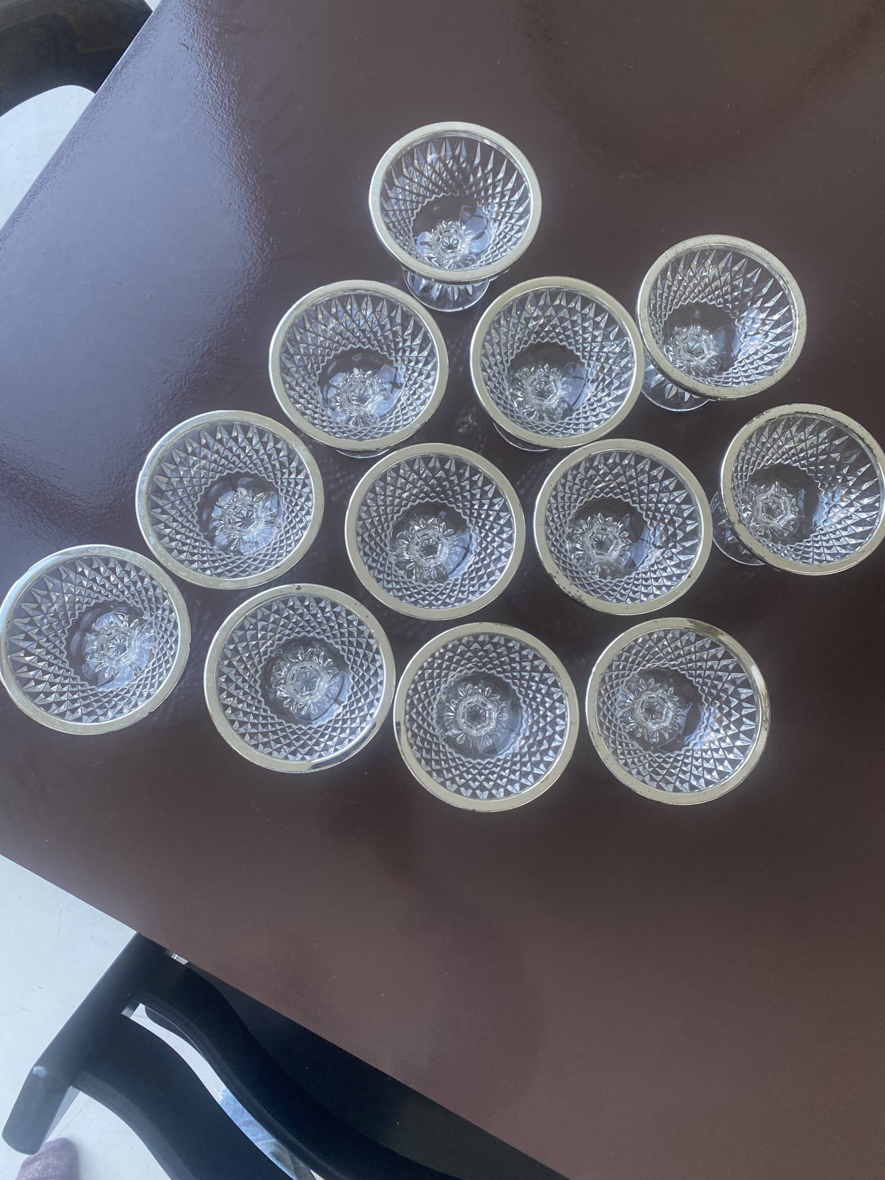 Set of 12 Art Deco ice cream bowls