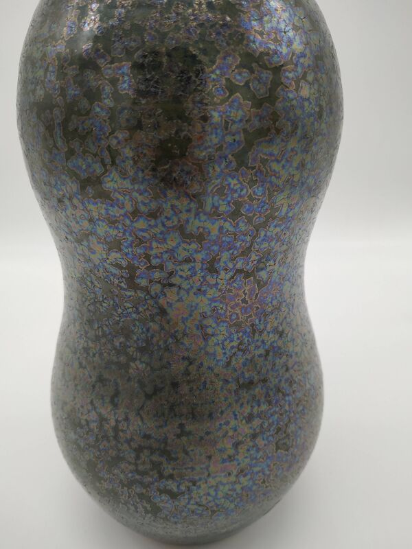 Bouteille en grès vert iridescent du céramiste jean aimé Poirier