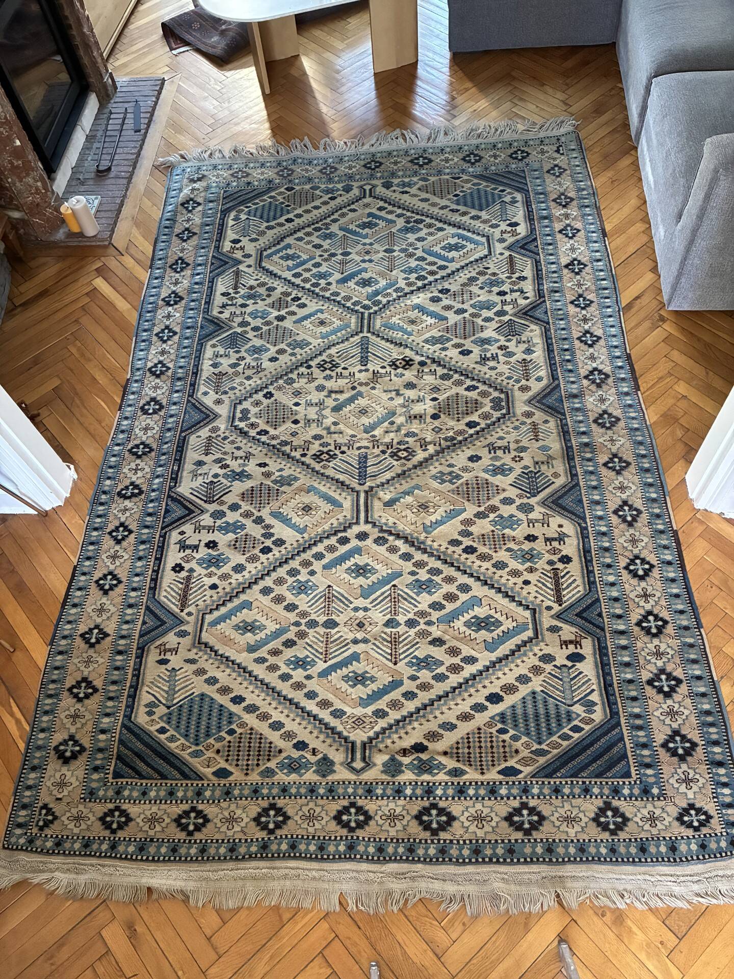 Turkish wool rug 294 x 188