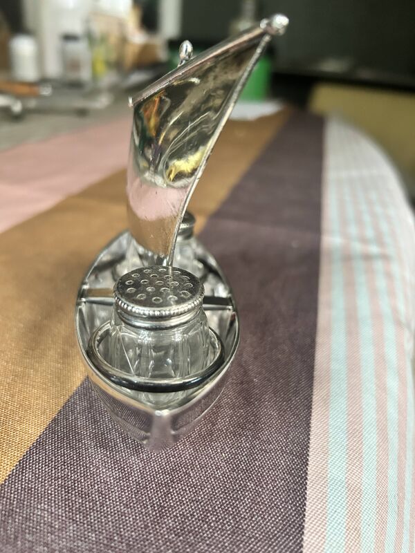 Voilier salière poivrier Cristofle collection Gallia en métal argenté RARE