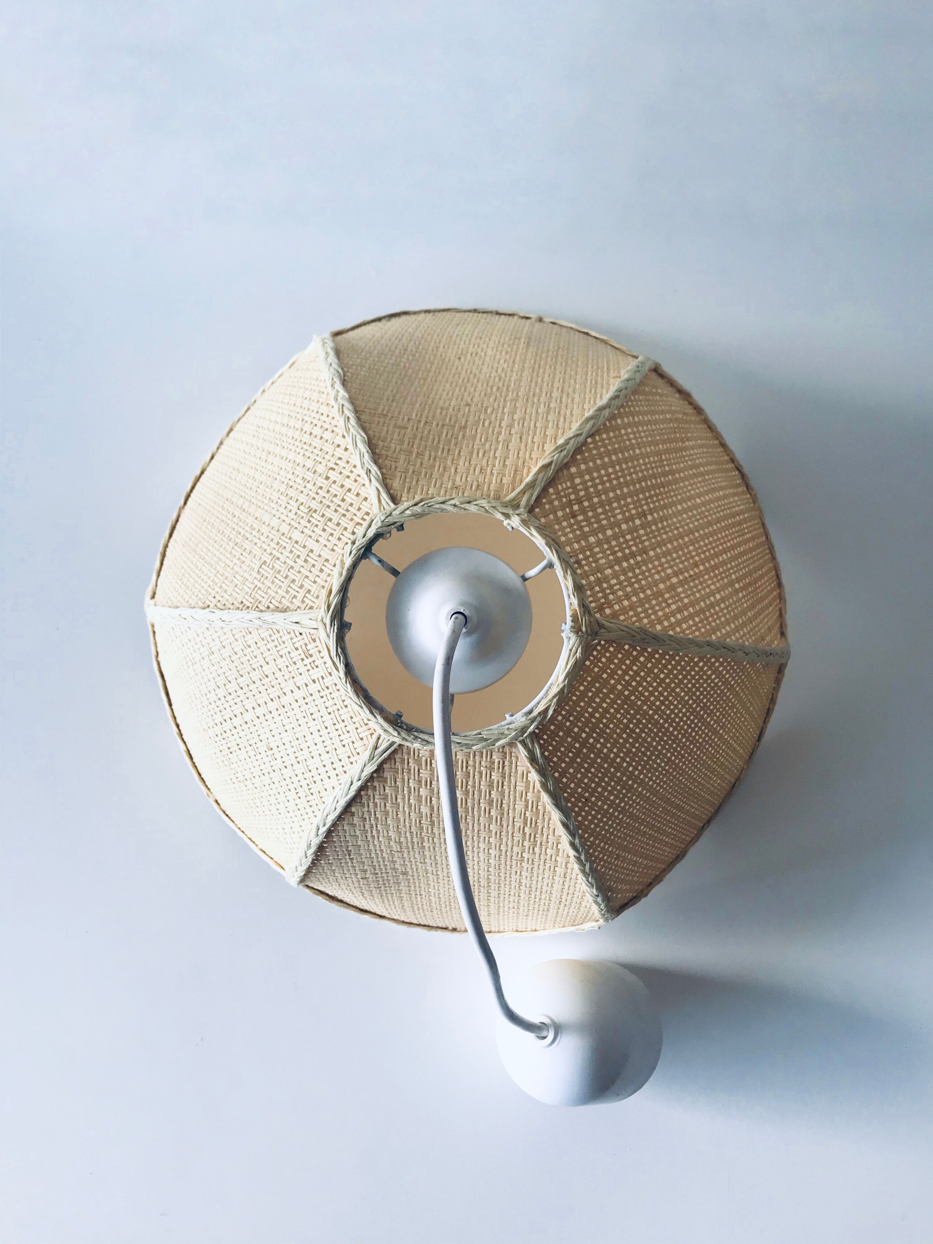 Bohemian suspension flower shape in raffia