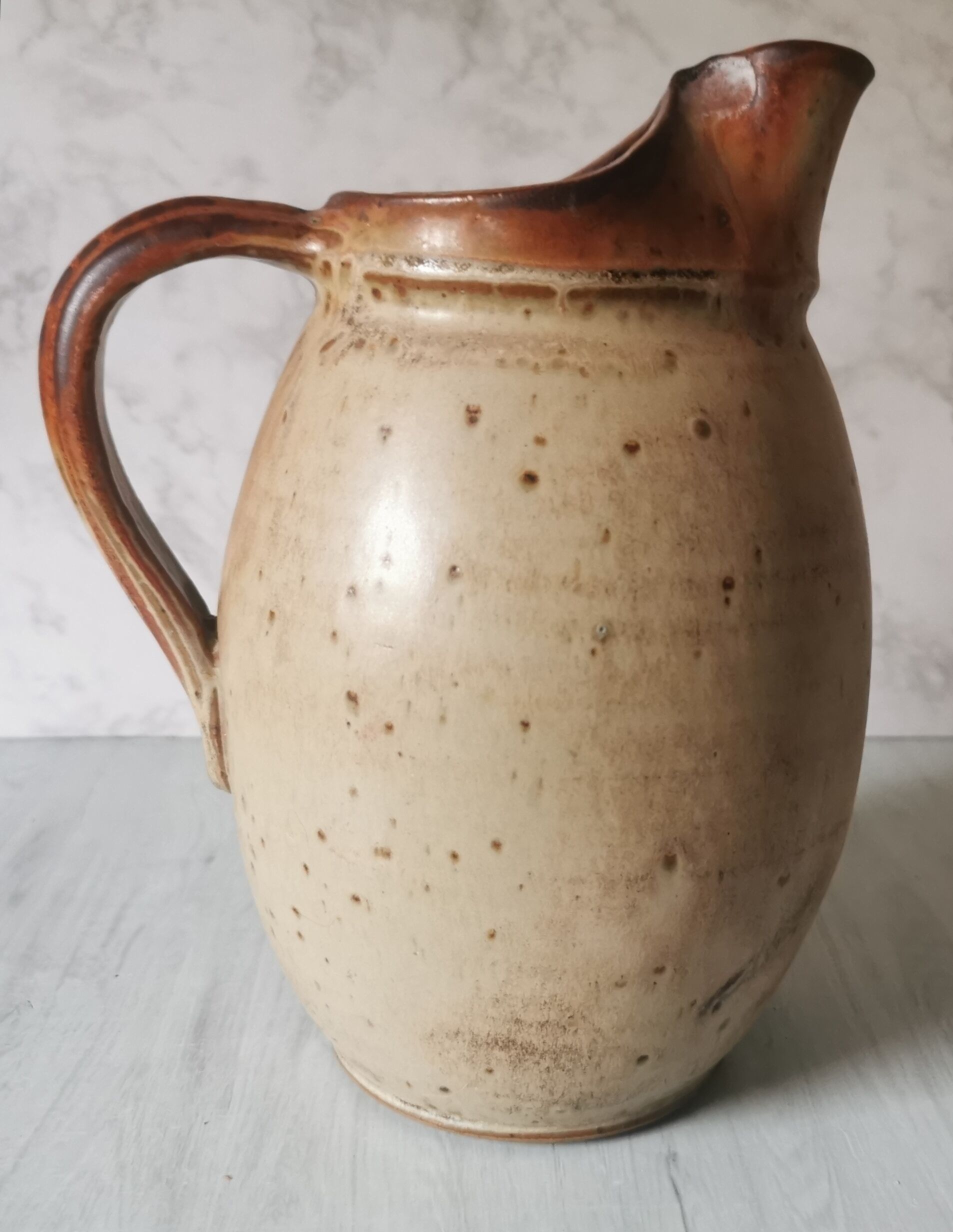 Sandstone pitcher