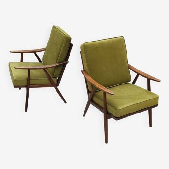 Pair of green velvet boomerang armchairs by Antonin Suman for Ton Bystrice "Thonet"