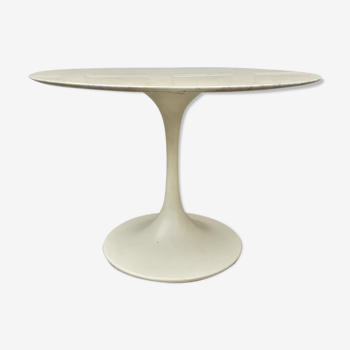 Table marbre vintage pied tulipe