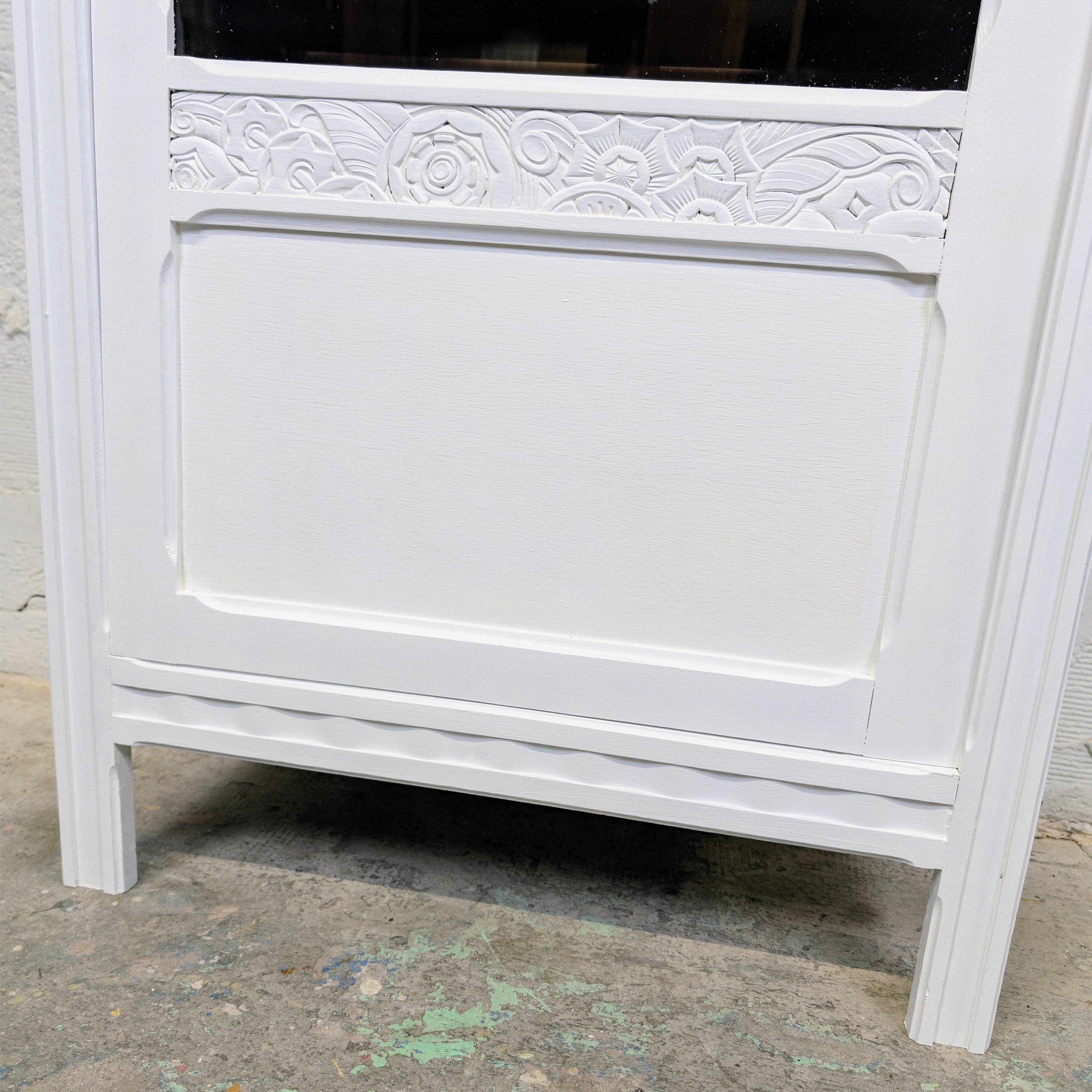 Bonnetière vitrée art déco