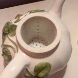 Raspberry teapot