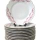 12 assiettes plates en porcelaine