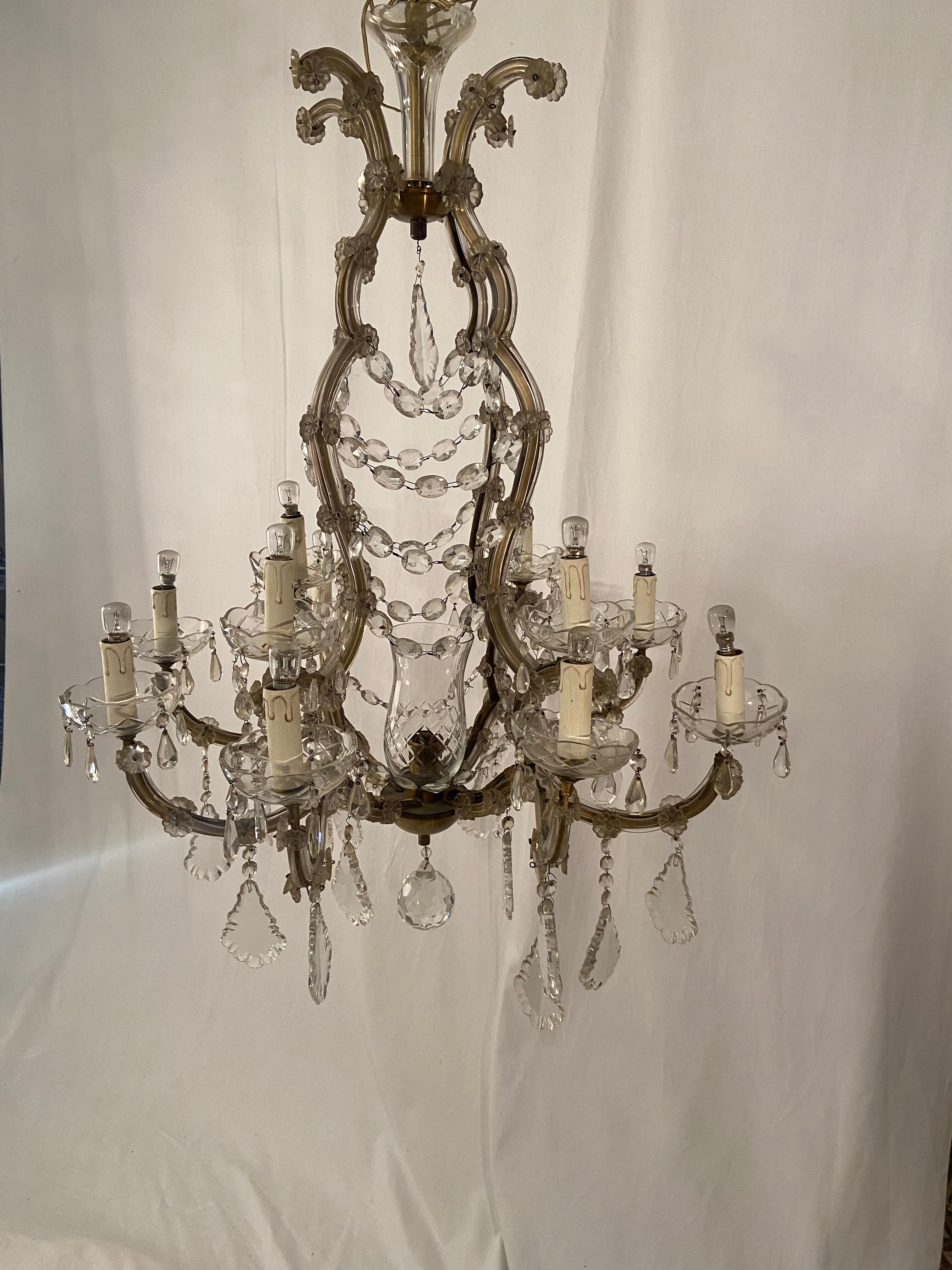 Imposing venetian chandelier in crystal with tassels