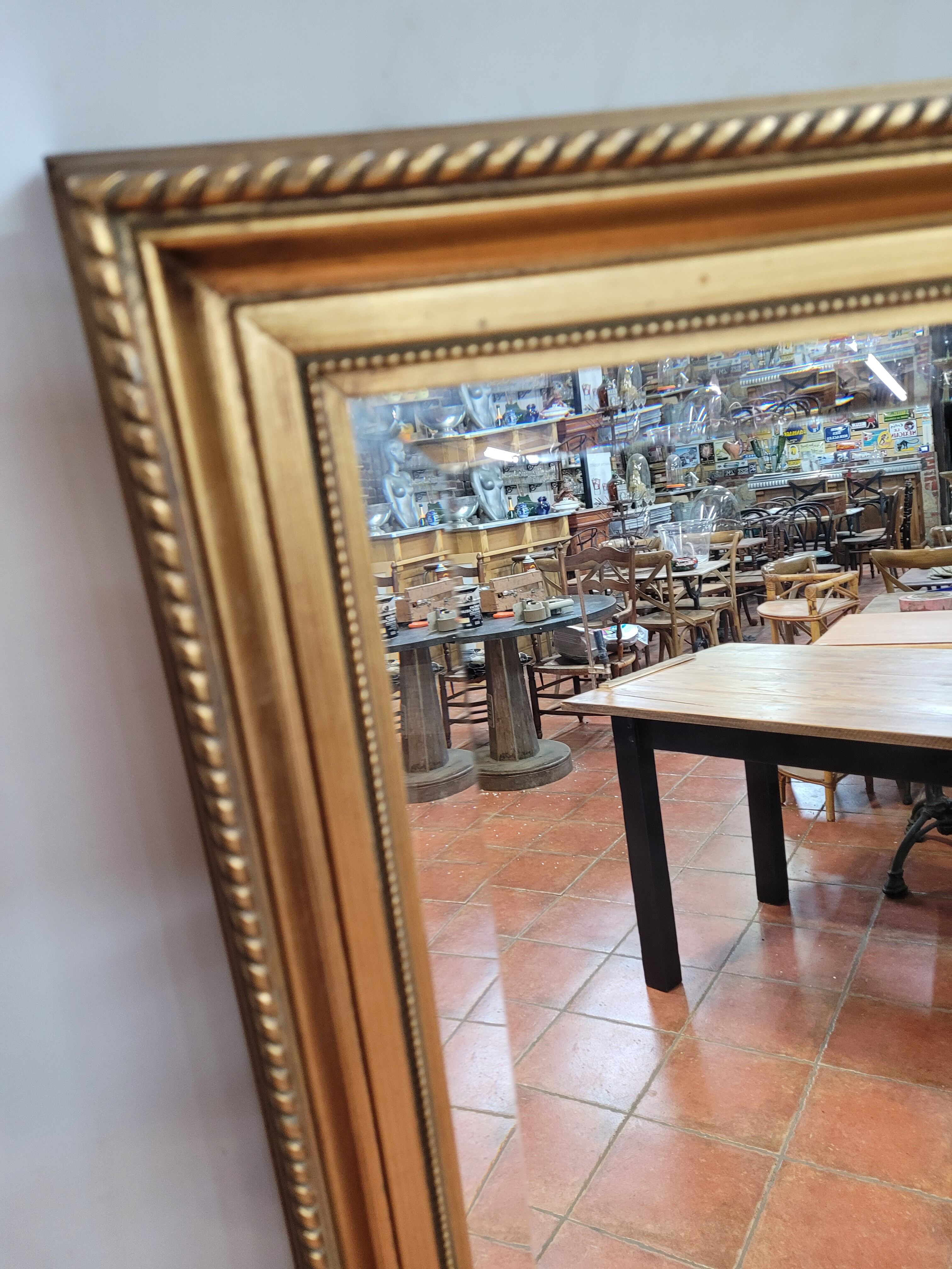 Gilded mirror with beveled mirror