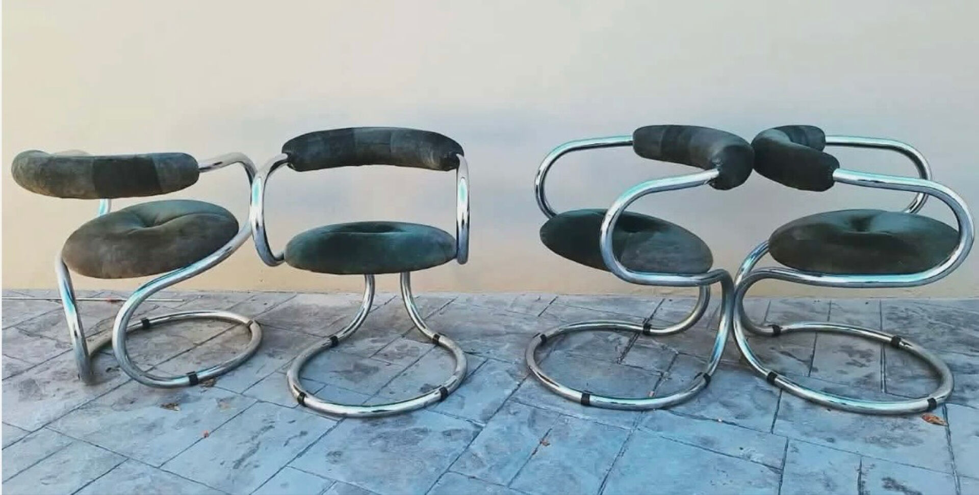 Rare set of 4 armchairs / chairs Rudi Bonzanini for Tecnosalotto
