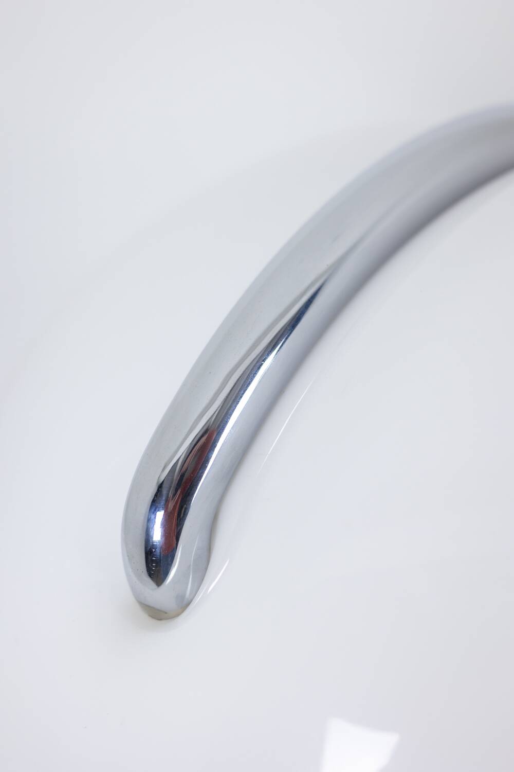 Elio Martinelli. Chrome metal floor lamp. 1970s.