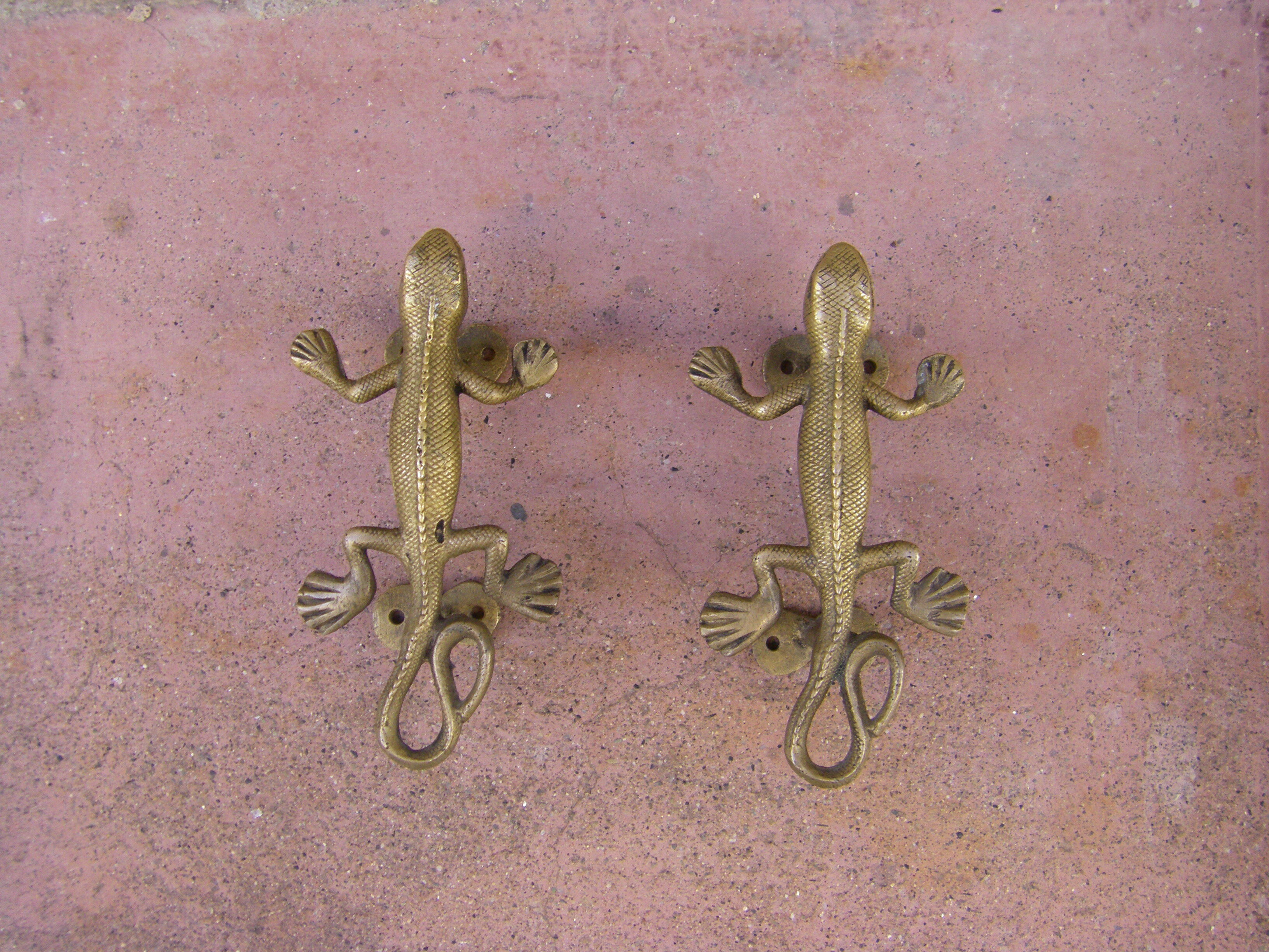 Pair of bronze handles