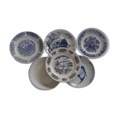 Suite of 6 retro blue indigo plates