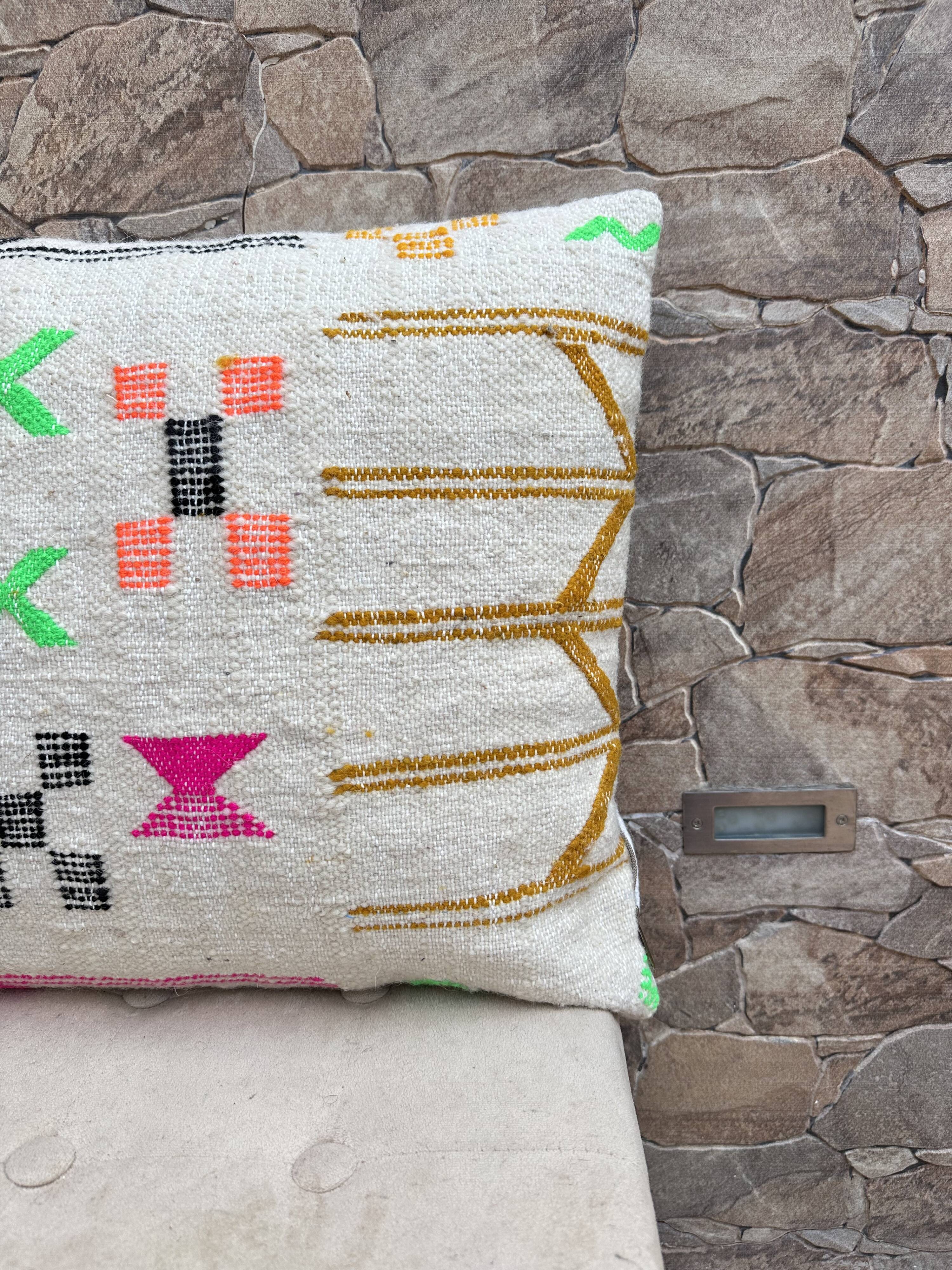 Housse de coussin Kilim marocaine faite main : Coussin décoratif bohème