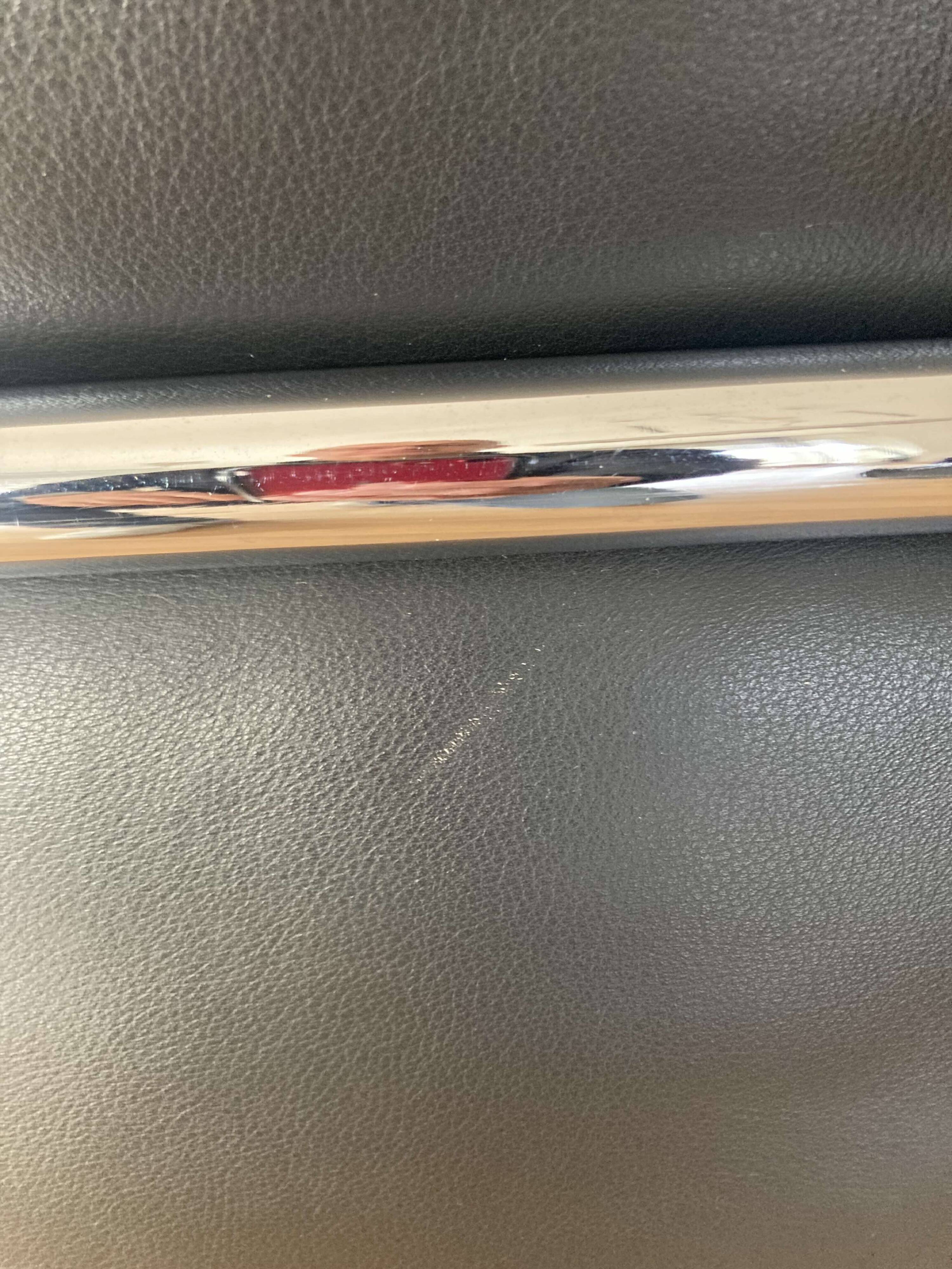 Le Corbusier LC2 armchair in black leather