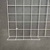 Minimalist white wire coat rack from mid-century Germany, 1960s.