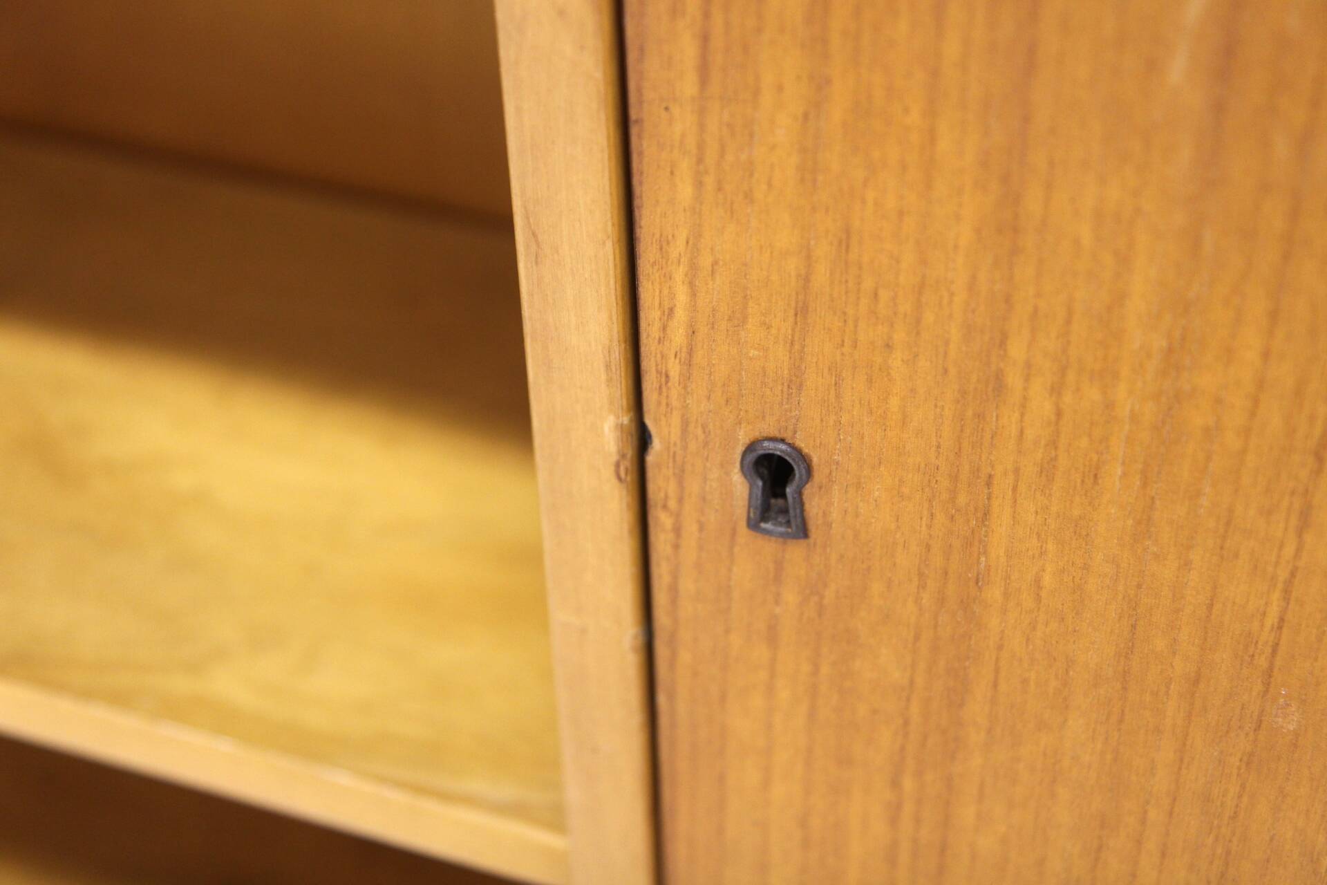 Scandinavian elm bookcase, Sweden, 1960