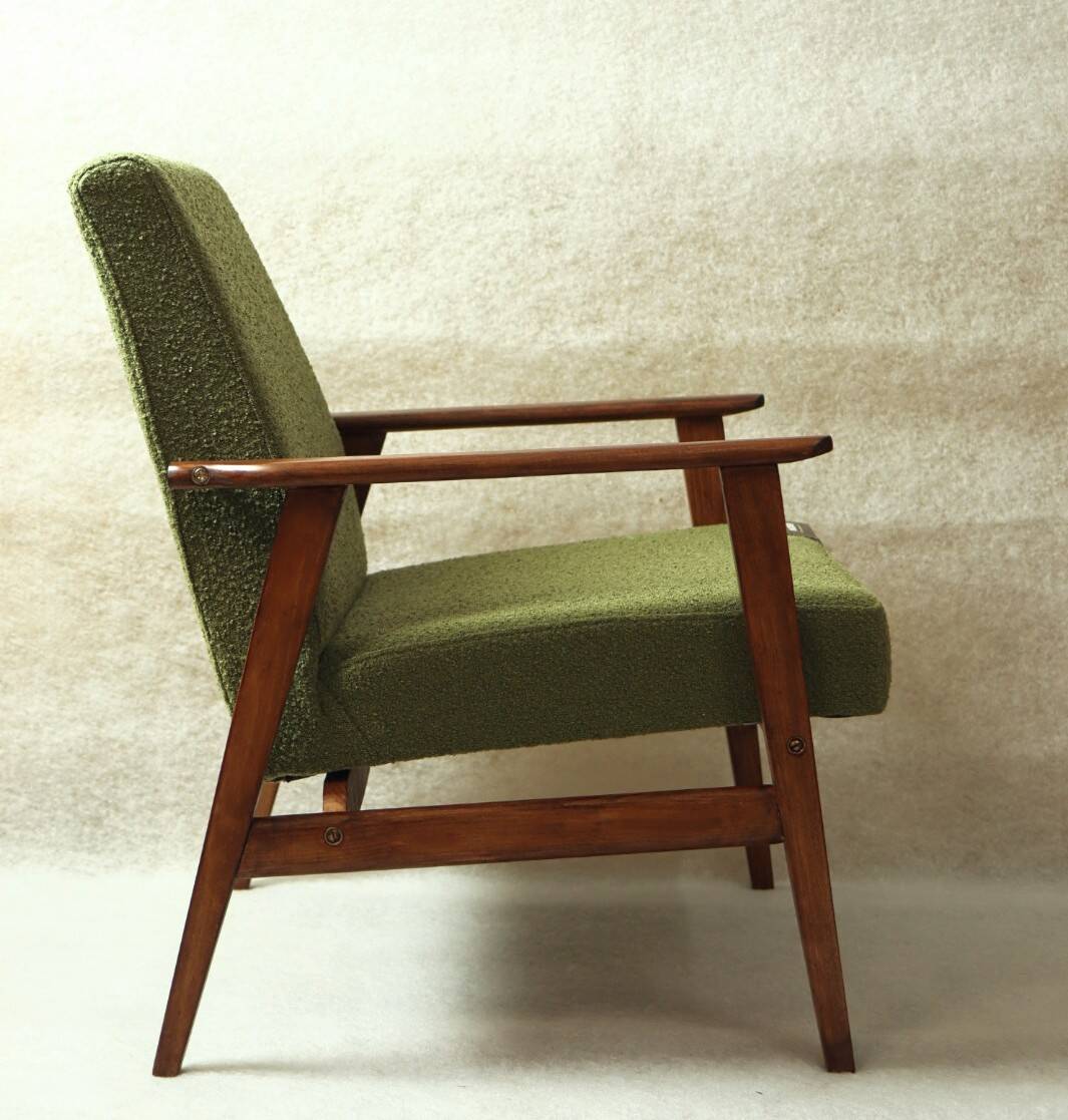 Fauteuil scandinave boucle eucalyptus vert oryginal model 1970 rénové chaise de salon moderne design milieu du siècle
