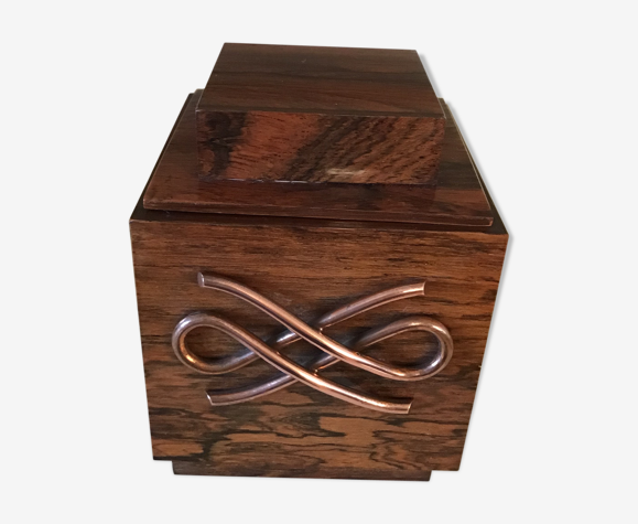 Boîte en bois