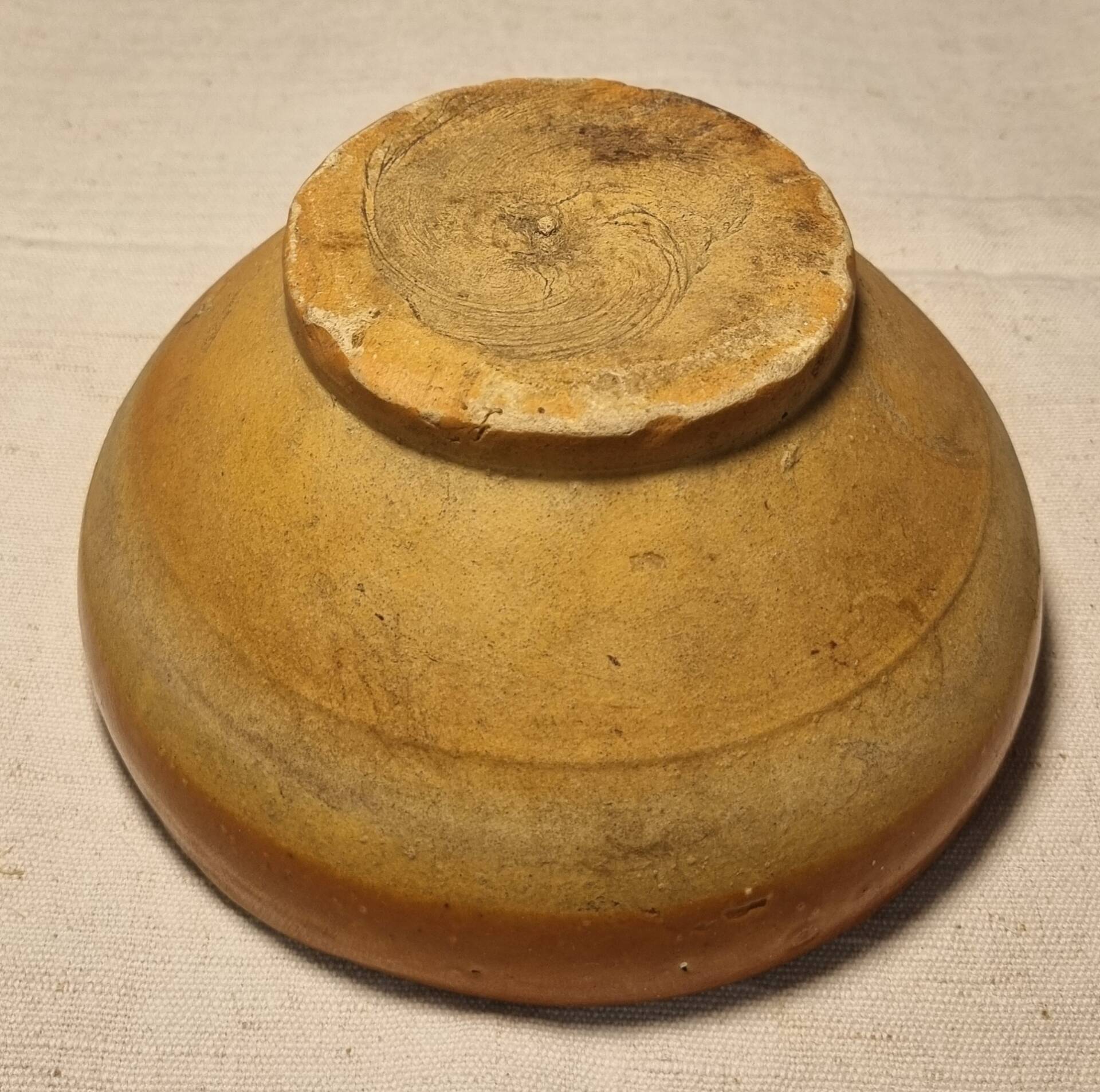 Varnished bowl