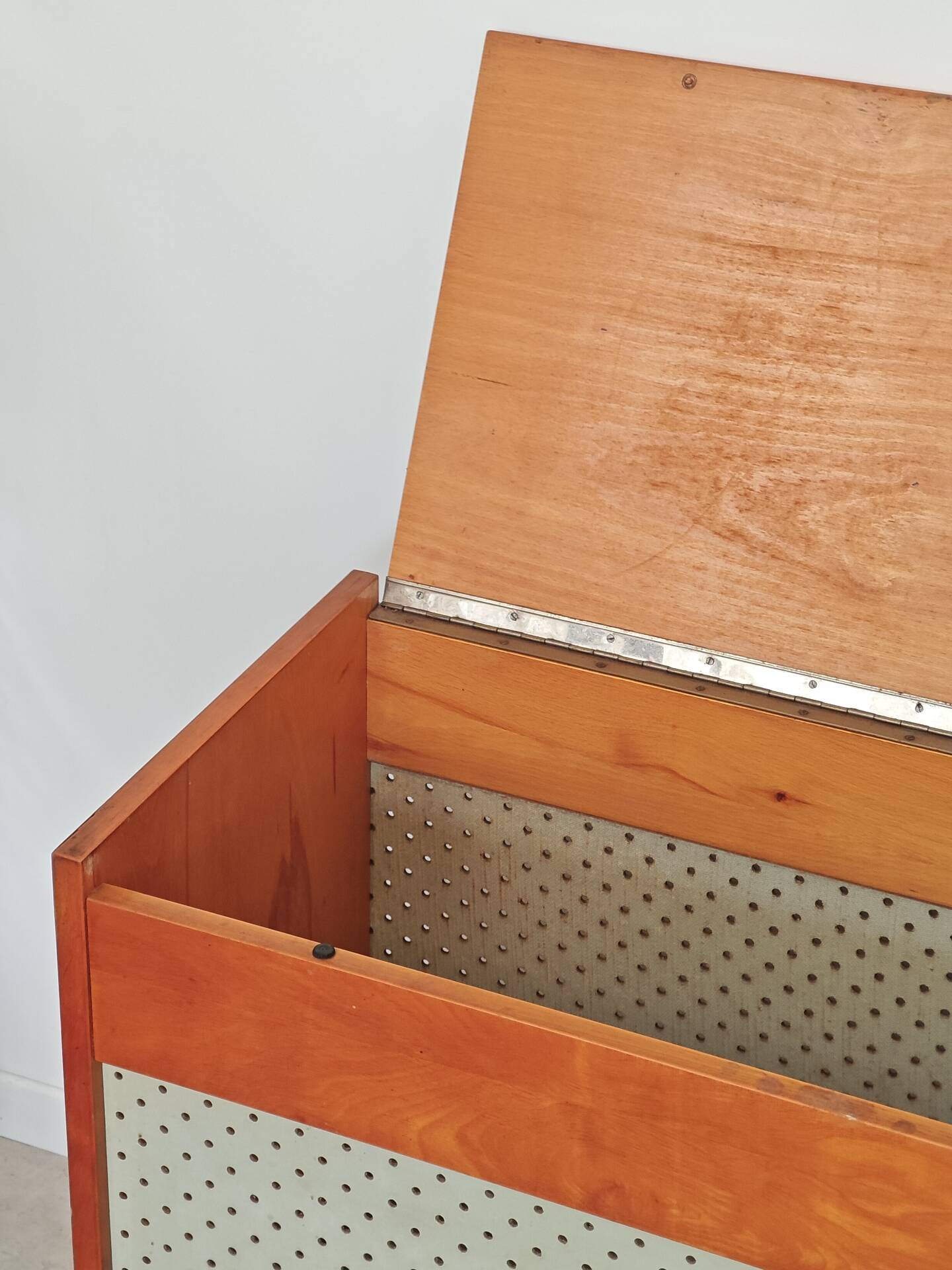 Czech blue blanket storage chest 1970