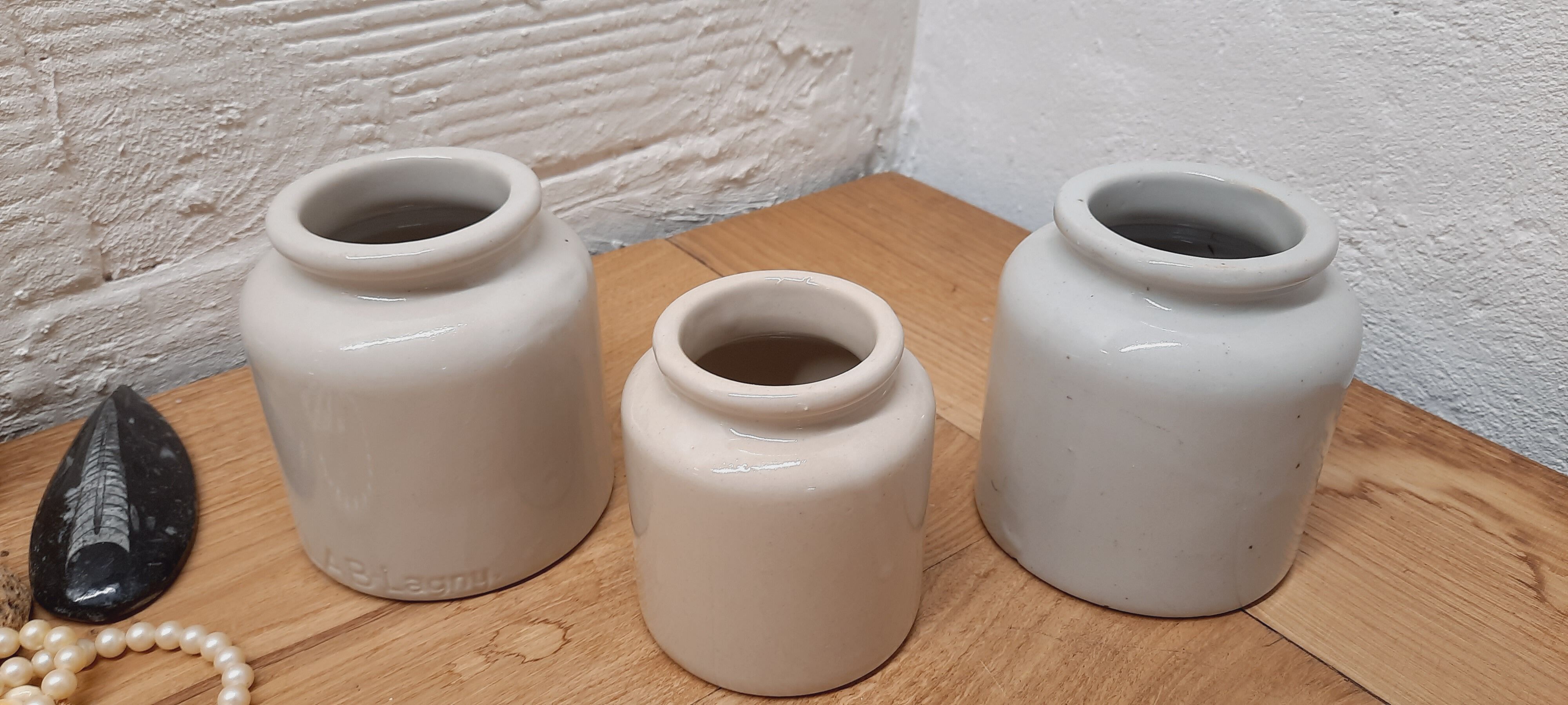 Lot 3 old sandstone pots