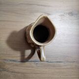 Wine pitcher