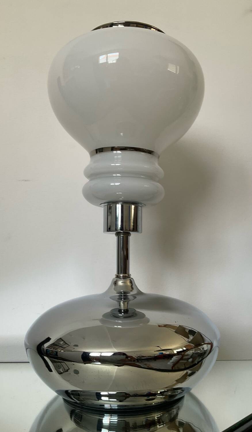Vintage lamp in opaline and chrome metal