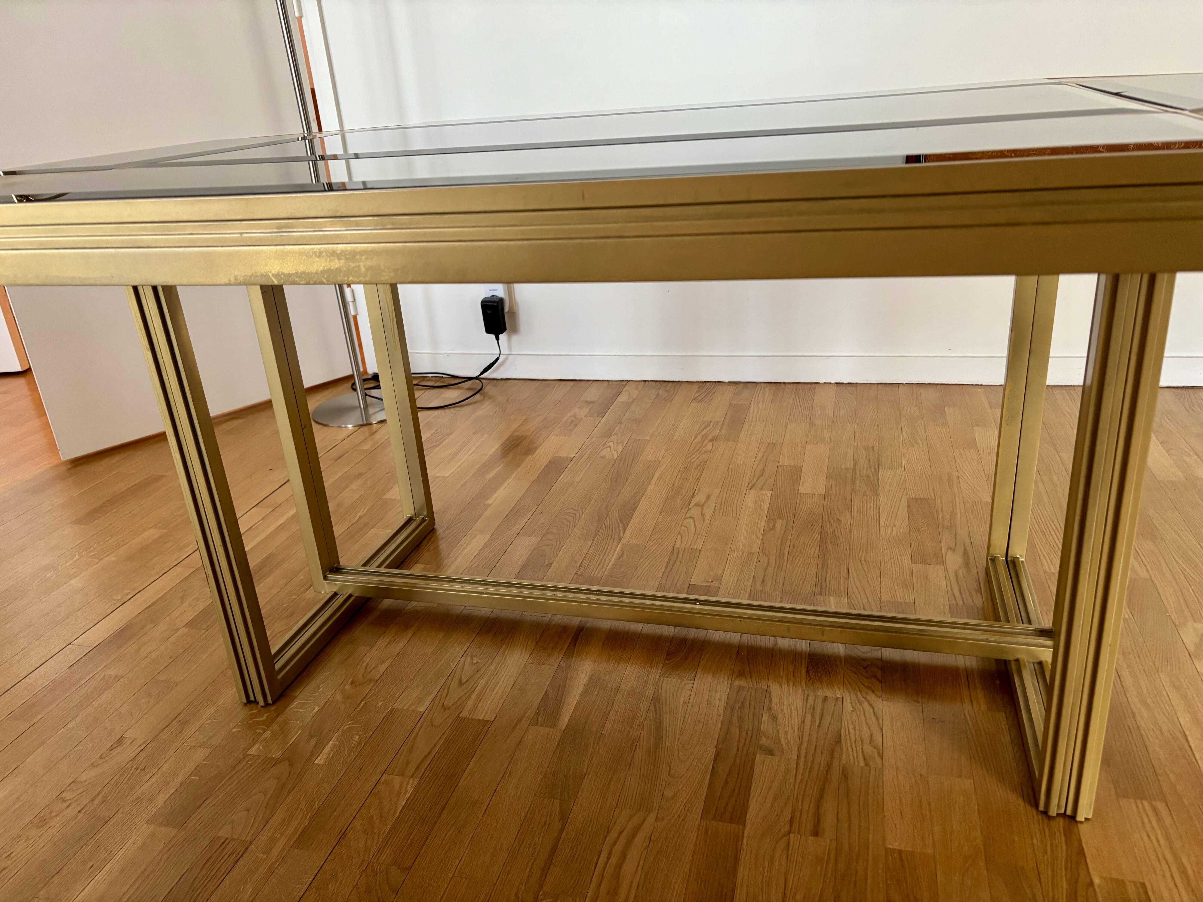 Dining table in brass and smoked glass, Italchrome