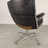 Eames leather lobby chair
