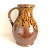 Drip sandstone broc