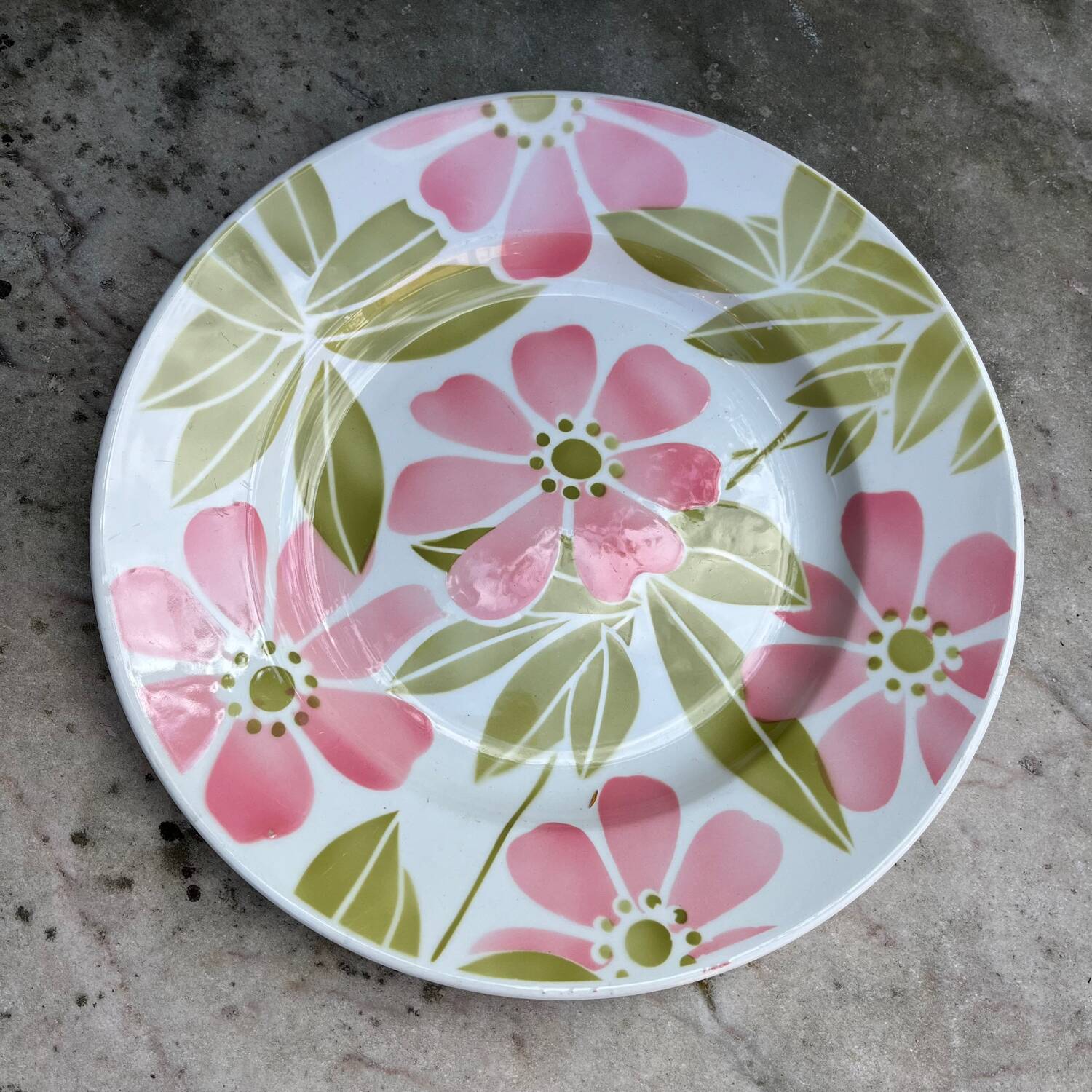 Vintage round dish Digoin Sarreguemines decor Edwina