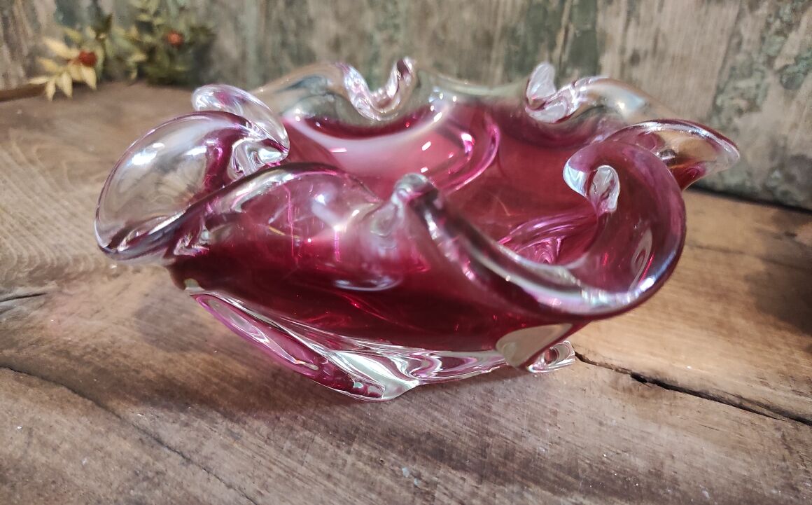 Cendrier vintage des années 60-70 en verre violet de Murano