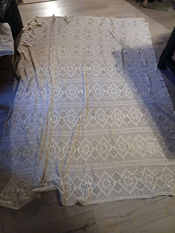 2 dessus de lit anciens en crochet