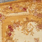 Neo classical carpet